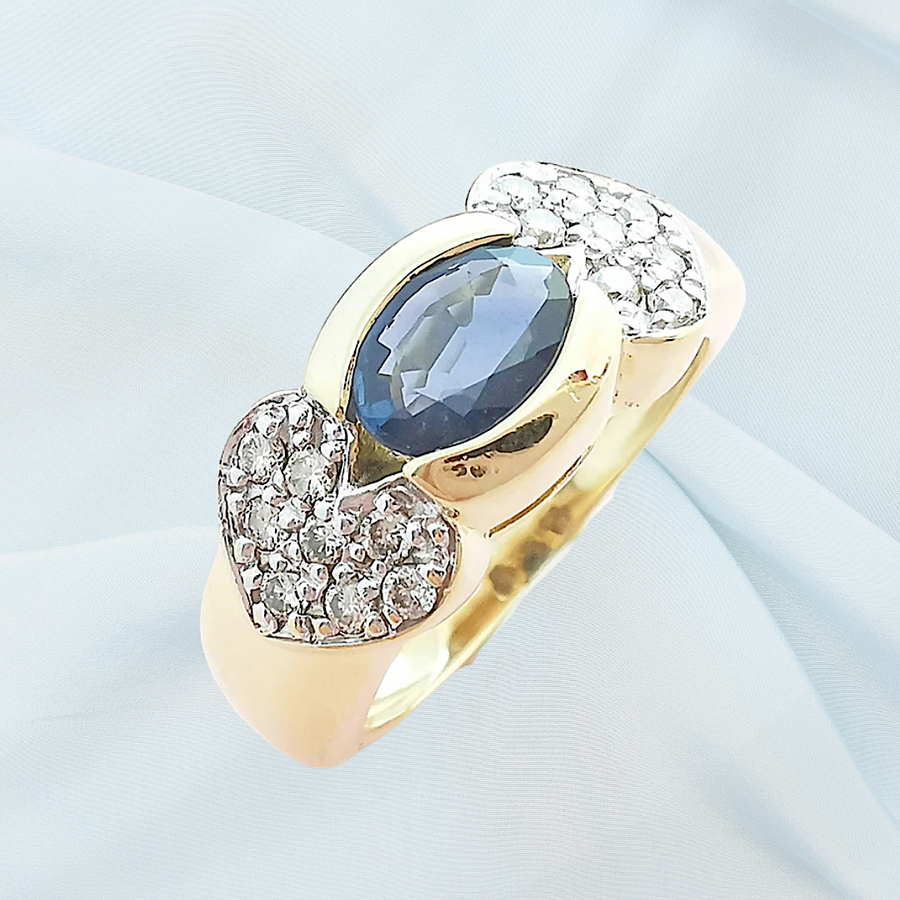 photo Bague Saphir Diamants Or 18K (750°/°°) 18 carats