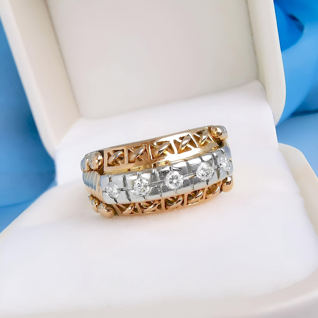 photo macro Bague Vintage (1940-1950) diamants or 2 tons 18K (750/1000) 18 carats