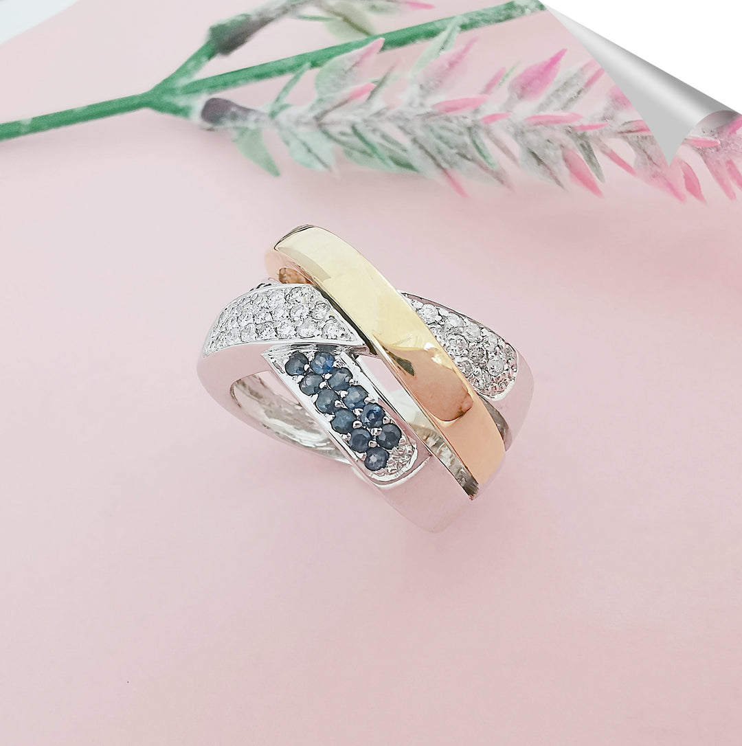 photo en biais Bague de seconde main croisée saphirs diamants Or 18K 