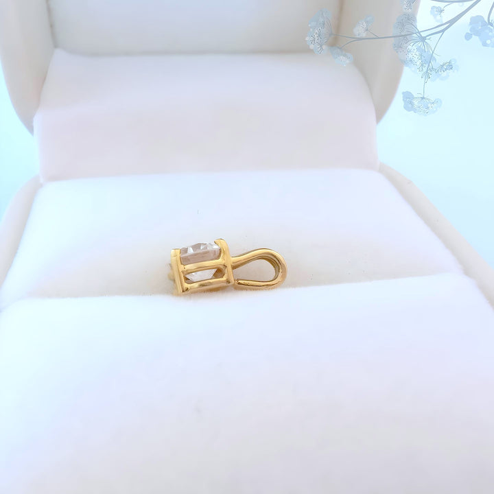Pendentif diamant en solitaire 0,65 carat Or jaune 18 K (750°/°°) 18 carats