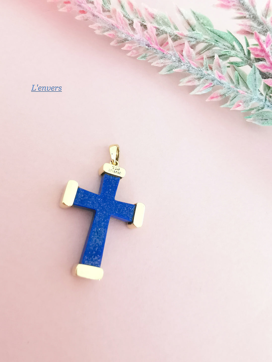 Pendentif Croix Or 18 K / Lapis-lazuli / Diamants / Signée GARLAND / Or (750°/°°) / 18 carats