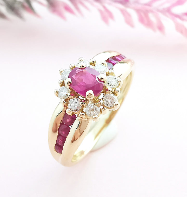 Bague Fleur Rubis Diamants Or Jaune 18 K (750°/°°) 18 carats