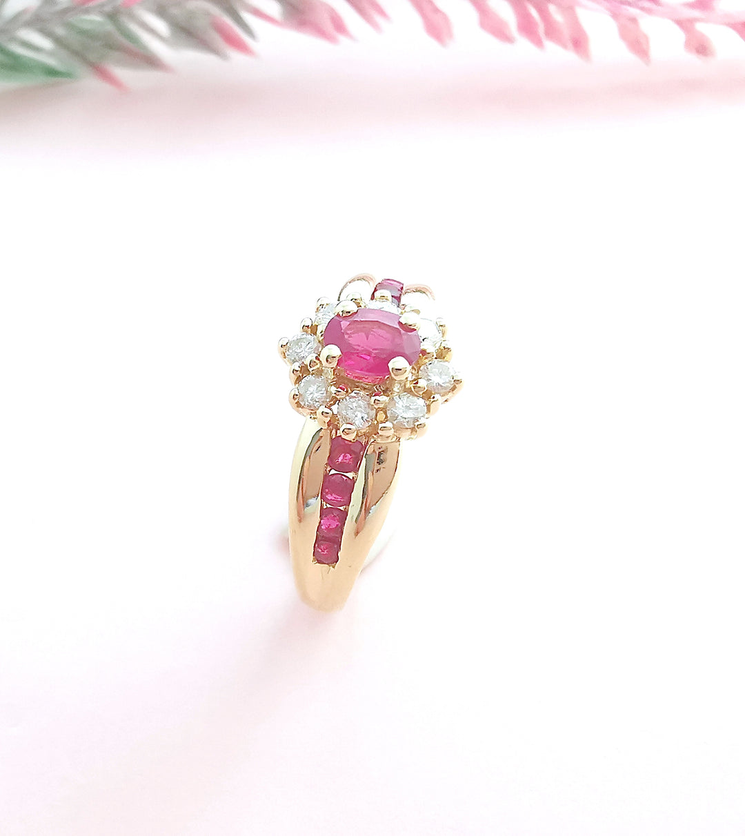 Bague Fleur Rubis Diamants Or Jaune 18 K (750°/°°) 18 carats