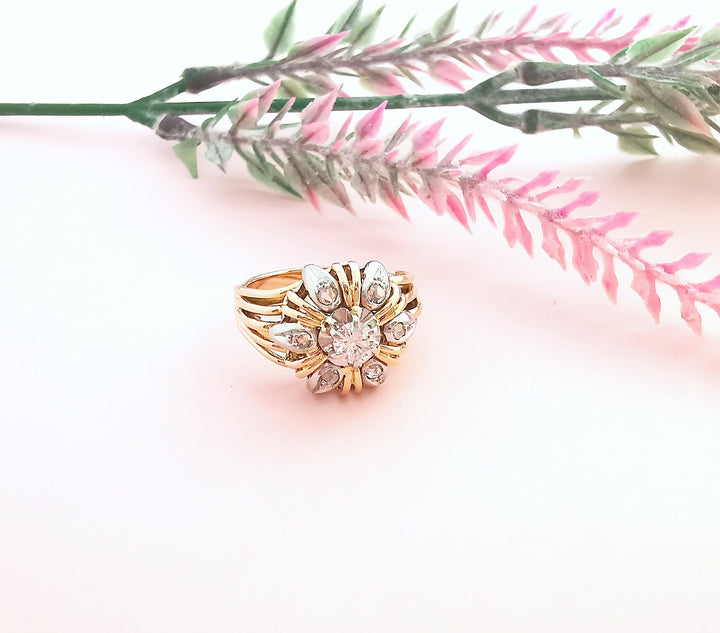 Bague Fleur Ancienne années 40-50 Diamants Or Rose 18 K et Platine
