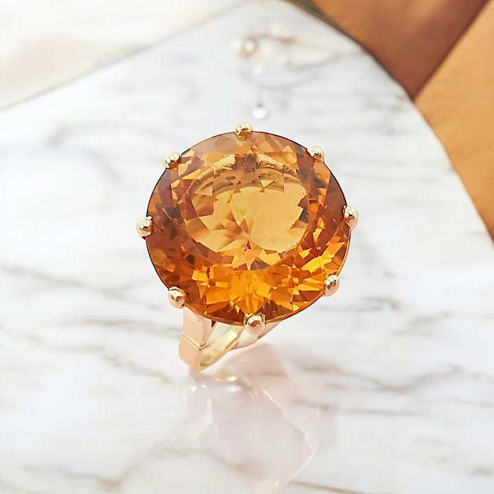 Bague Citrine Ambrée en solitaire - Or Jaune 18 K (750°/°°) 18 carats