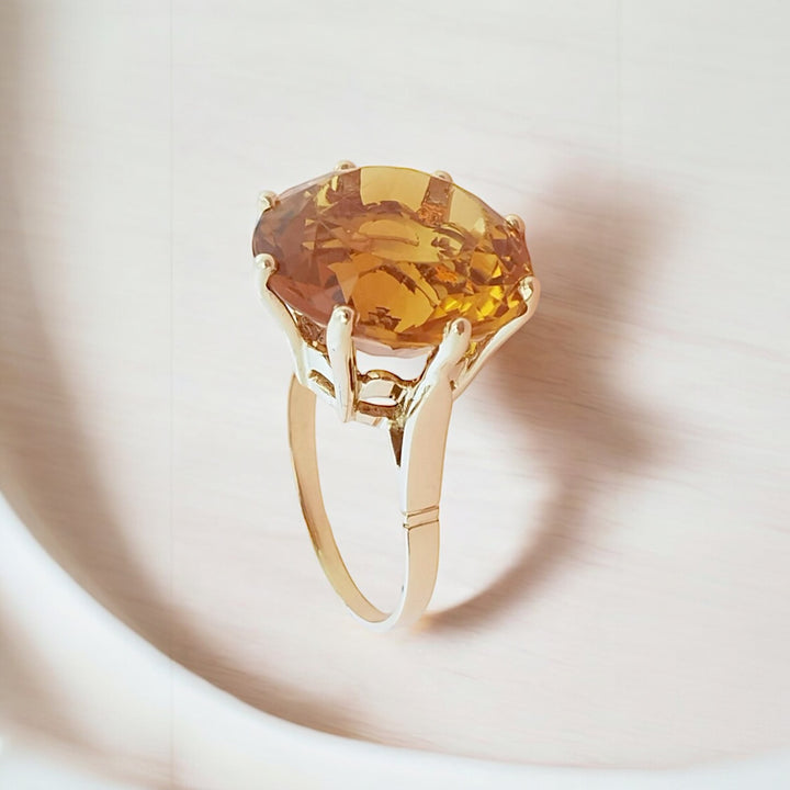 Bague Citrine Ambrée en solitaire - Or Jaune 18 K (750°/°°) 18 carats