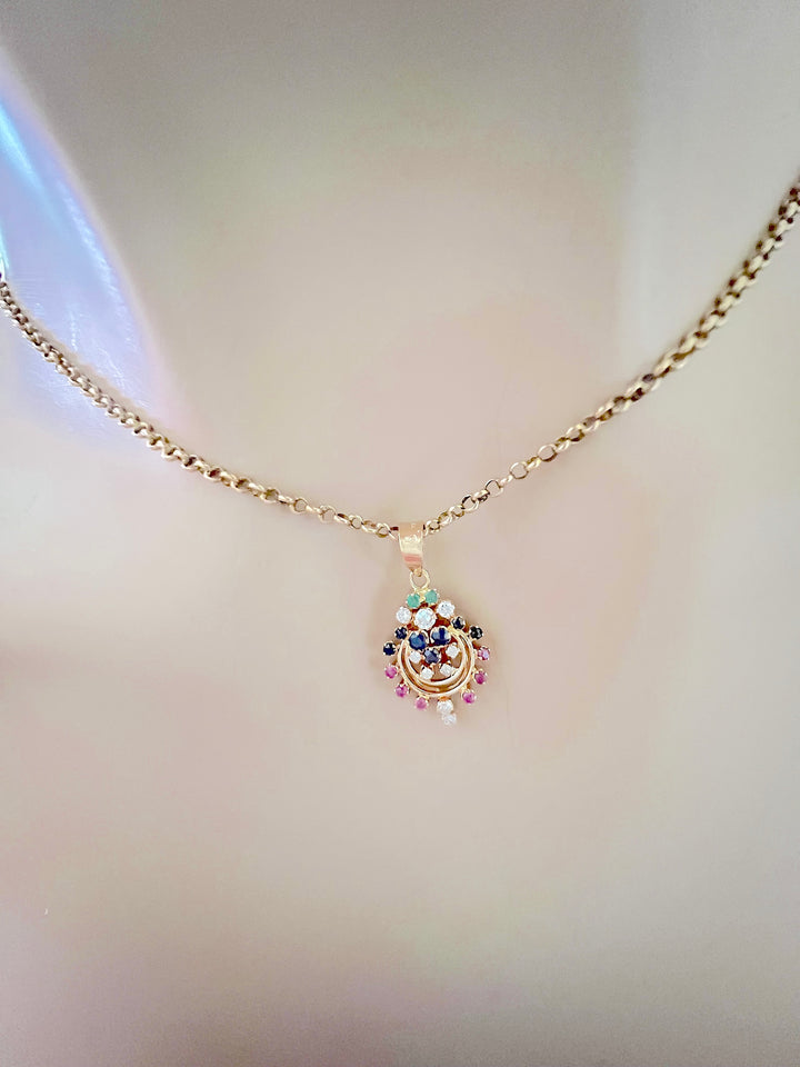 photo détaillée Pendentif or 18 carats pierres precieuses