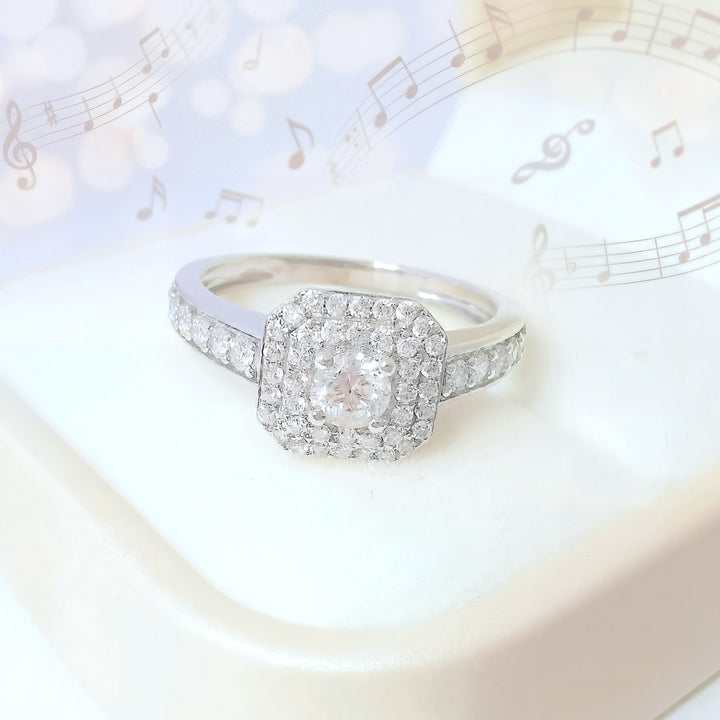 vue en macro ague diamants MATY or blanc 18K