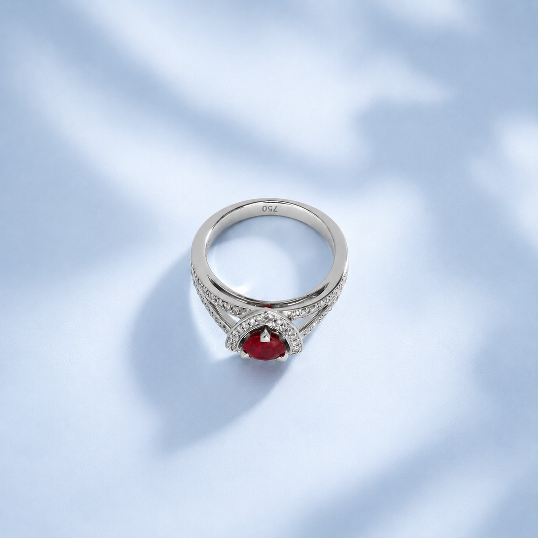 Bague Mauboussin Dream & Love rubis rouge vue arrière, poinçon or gris 750 - Valordiams
