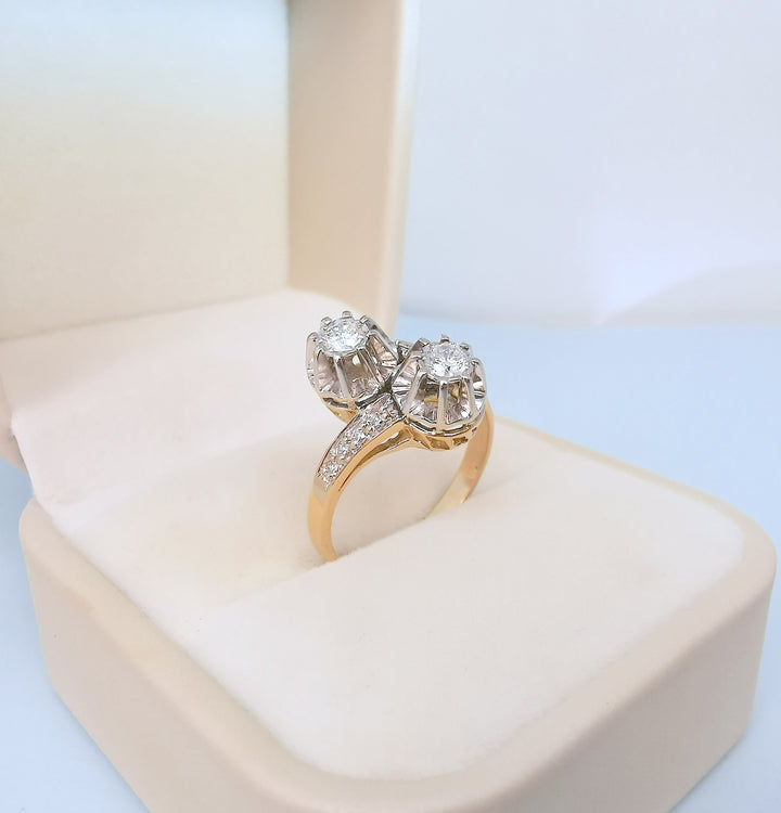 Bague toi et moi diamants or 18 carats présentée en écrin