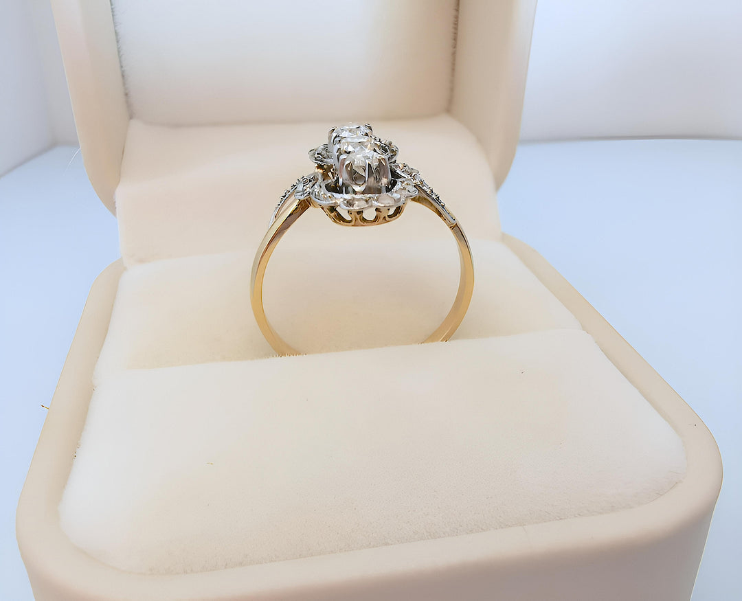 photo anneau bague ancienne diamants volutes arabesques or et platine