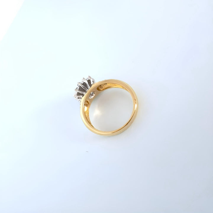 photo de l'intérieur bague femme diamants or