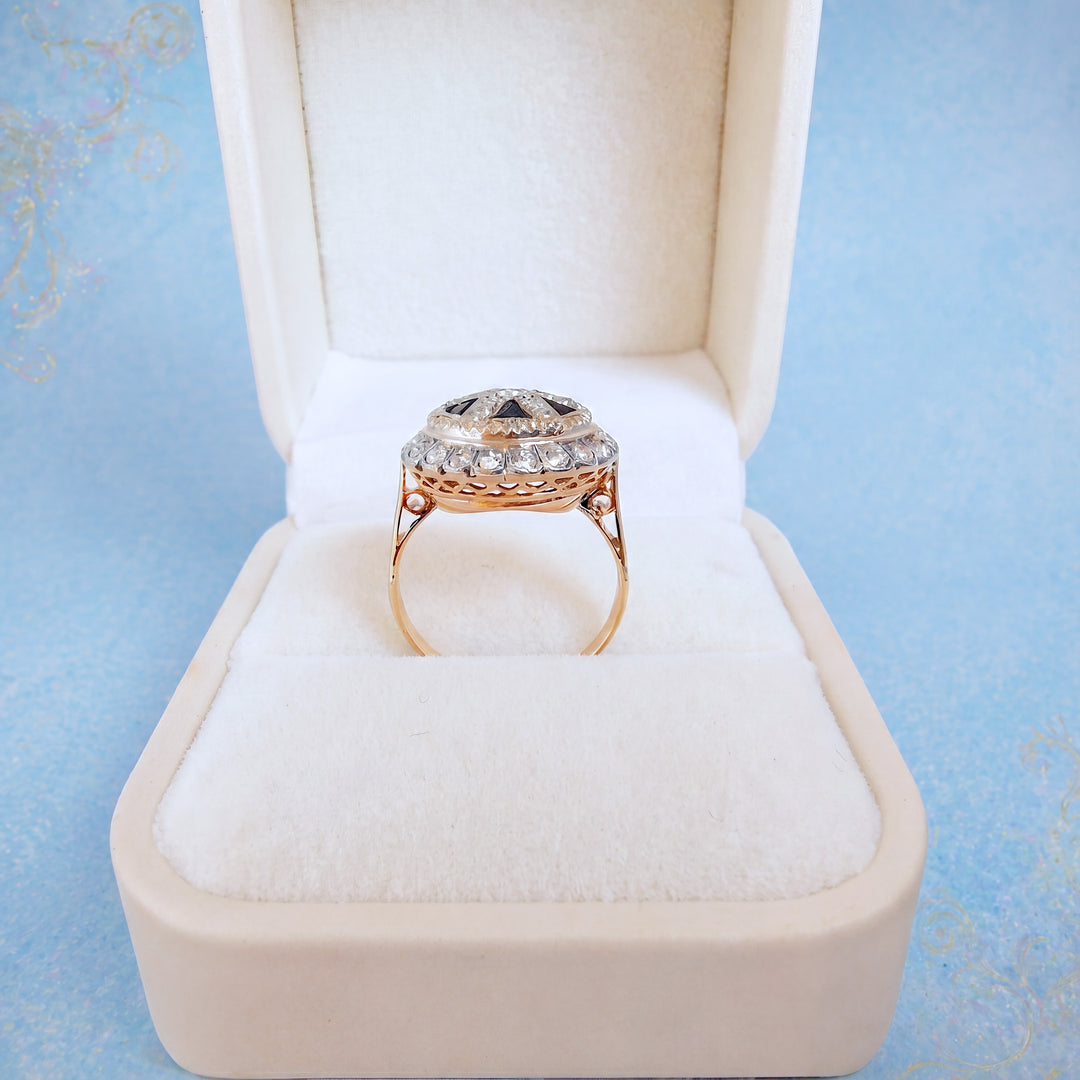bague femme saphirs diamants vintage or rose 18K  vue en écrin des détails