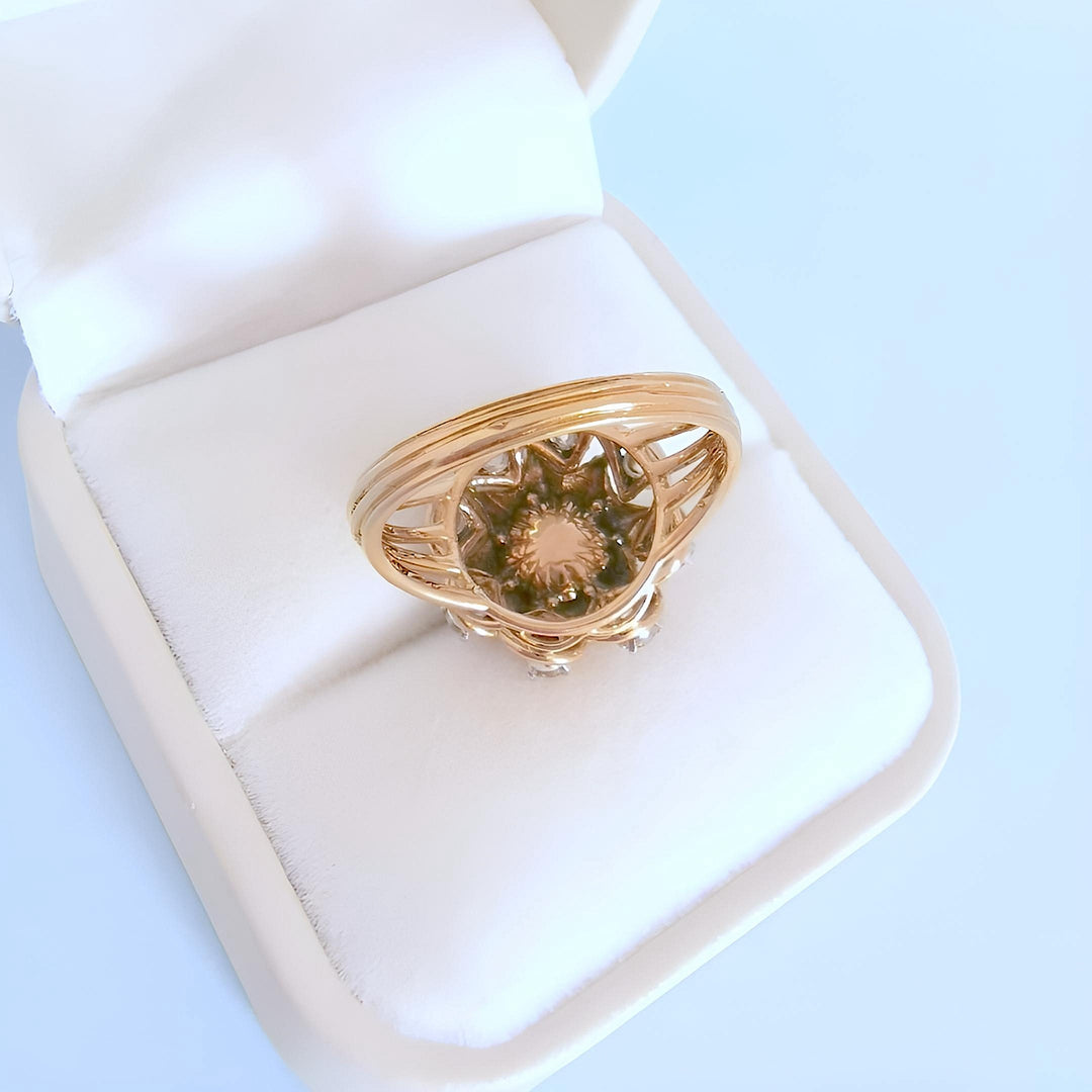 Bague ancienne des années 40-50 perle de culture et diamants or rose 18K et platine