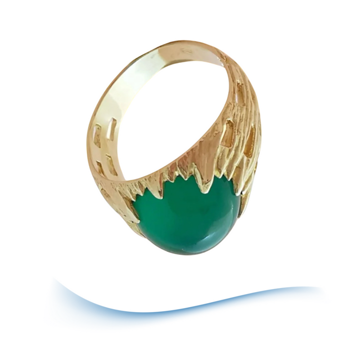 photo de l'anneau bague vintage monture ajouree avec agate verte