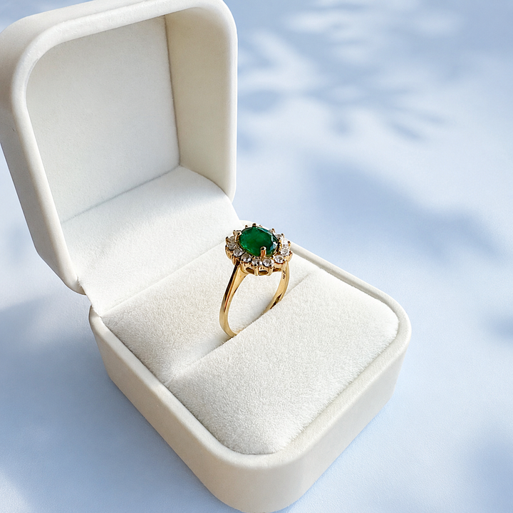 Bijou femme : bague marguerite émeraude d'environ 1 carat en or jaune 18 carats