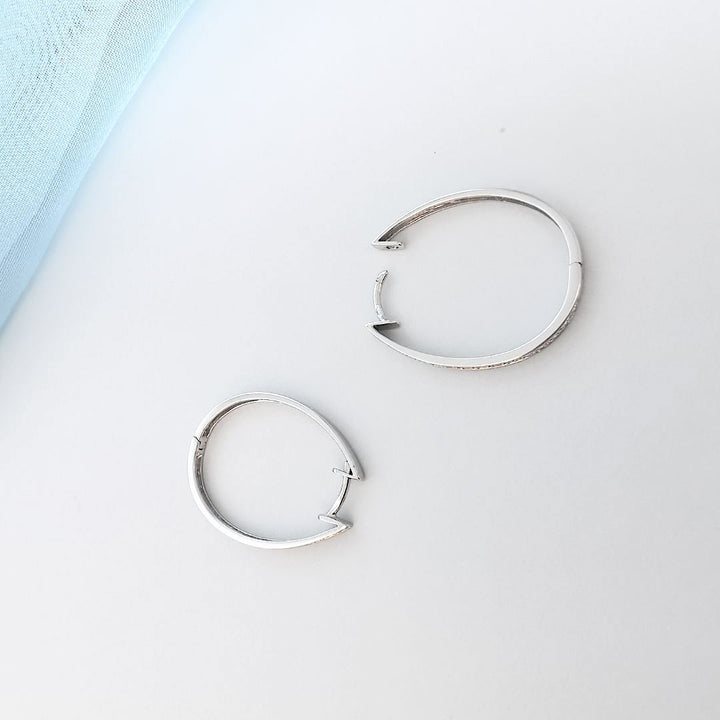 photo fermoir bijoux occasion creoles diamants or 18K