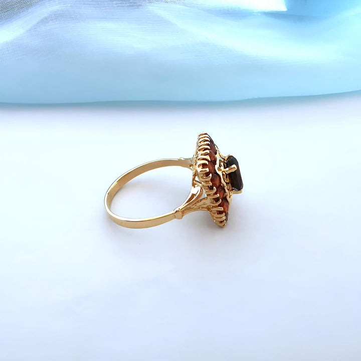 photo de profil bijoux exception bague  grenats or 18 carats