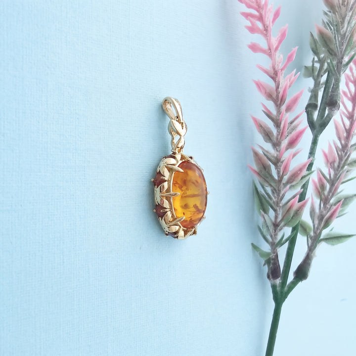 vue de profil bijoux maty ambre or 18K
