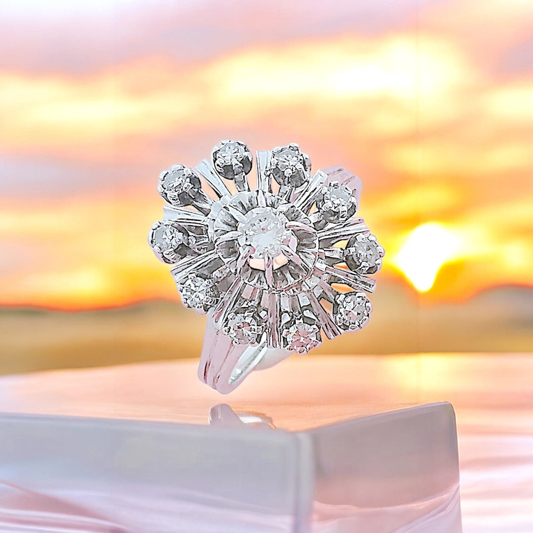 photo bijoux occasion Bague Vintage Diamants Or gris 18K 