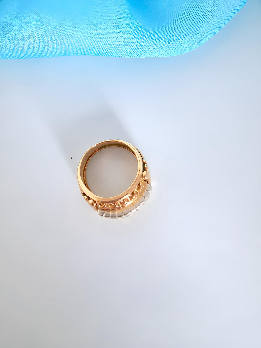 photo de l'anneau bijoux valordiams vintage de seconde main or 18K