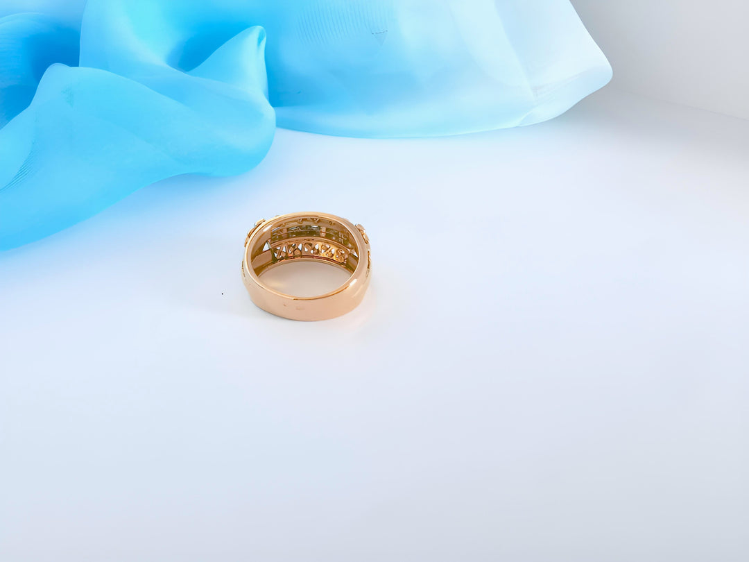 photo de l'intérieur bijoux valordiams vintage de seconde main or 18carats