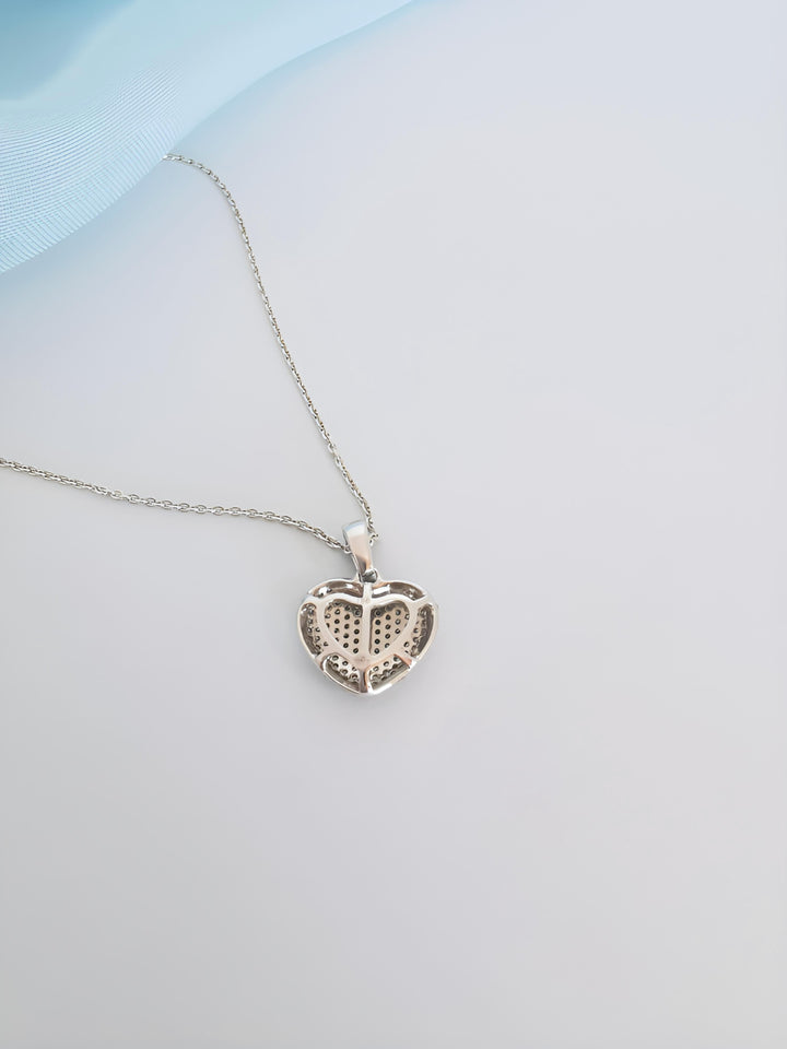 photo du poinçon collier maty