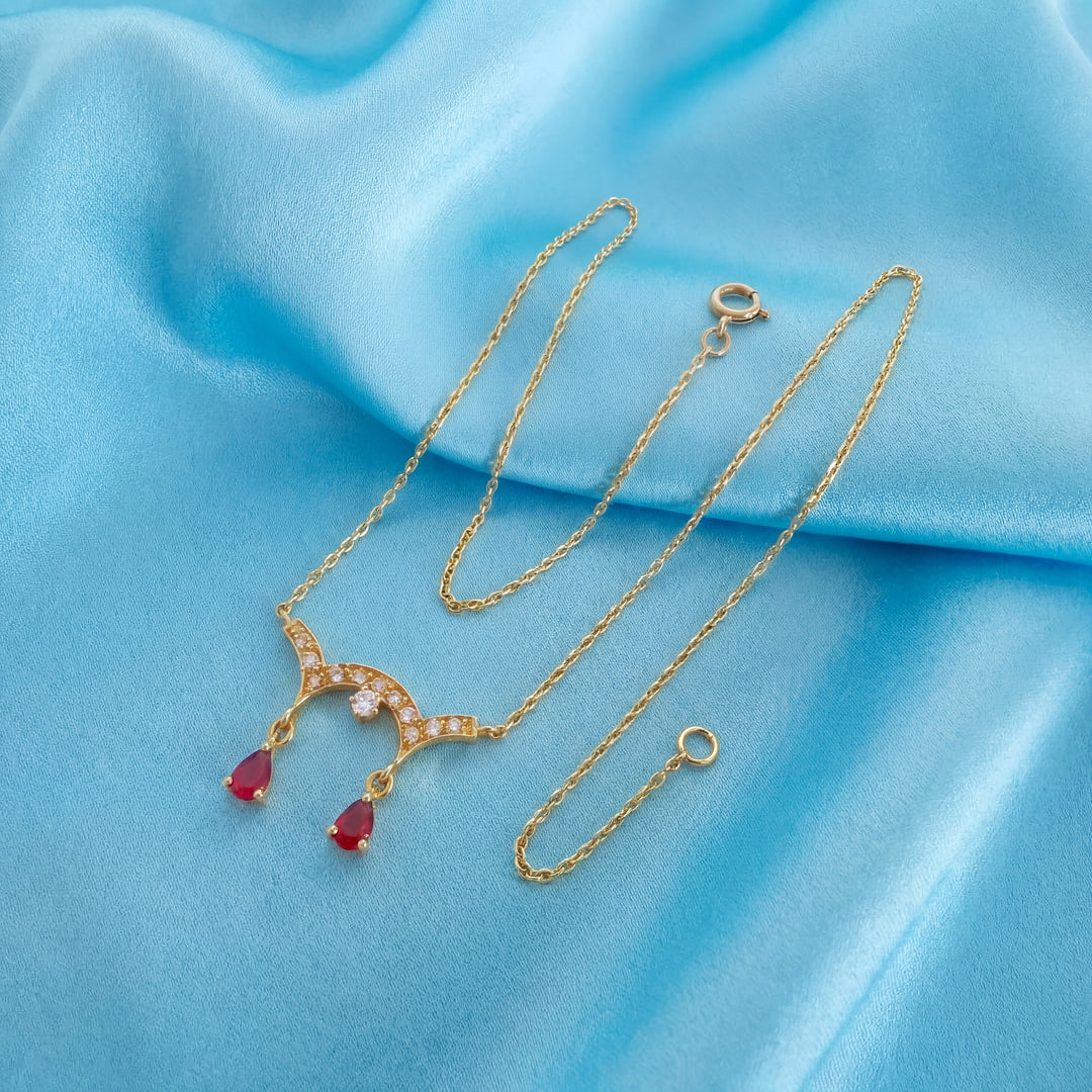 vue de l'ensemble collier rubis diamants or jaune 18K