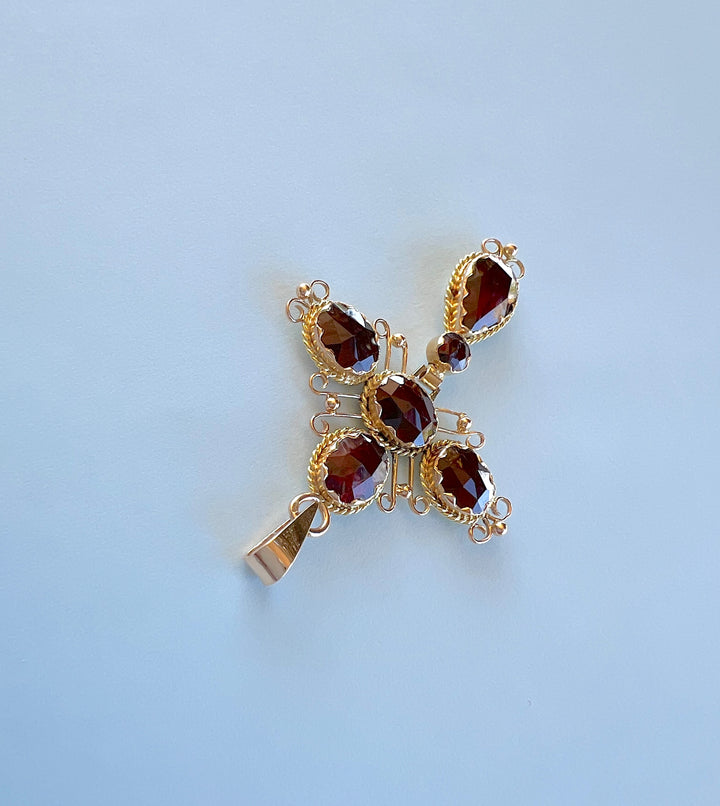 Croix grenats, joaillerie ancienne fin XIXe - début XXe siècle