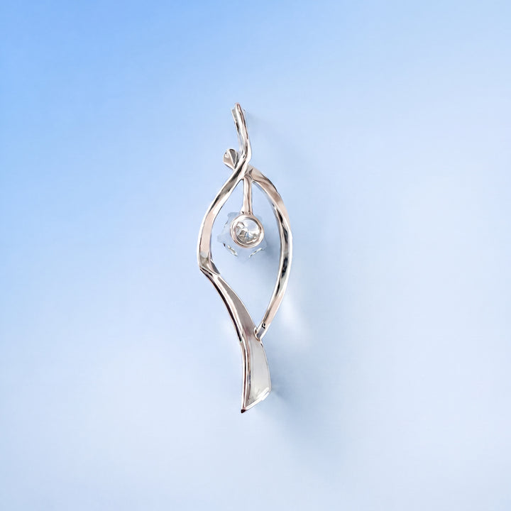 pendentif solitaire diamant vue l'arriere lumineux