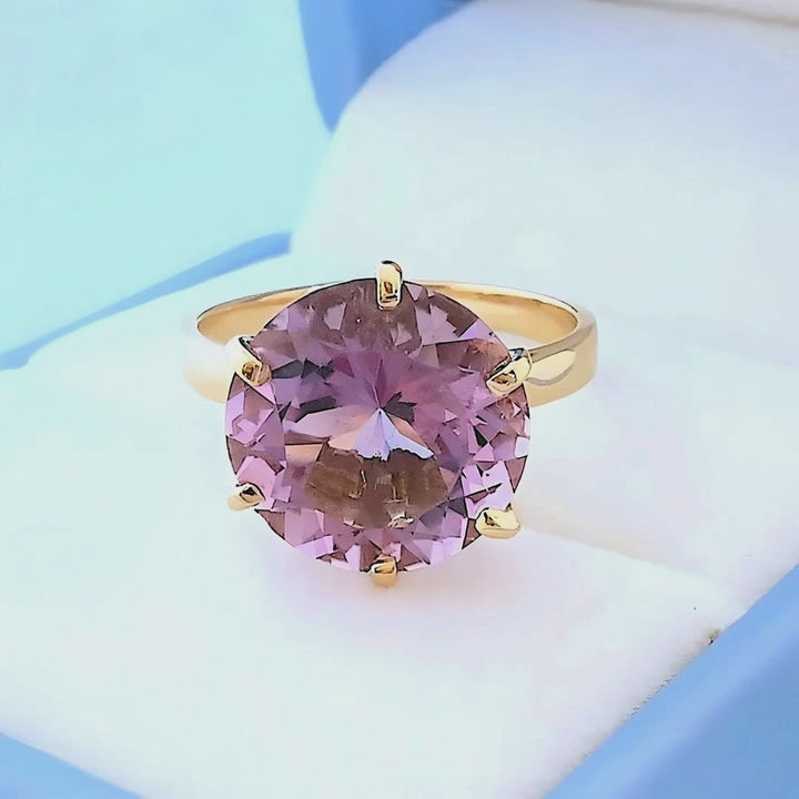 Bague Améthyste en Solitaire Or Jaune 18K (750°/°°) 18 carats
