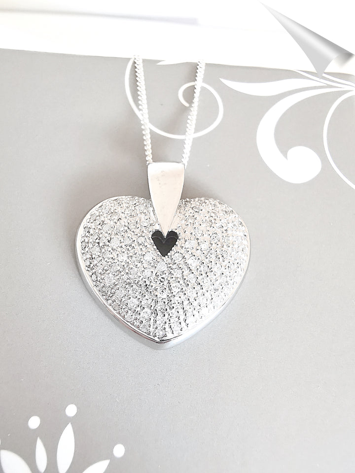 Pendentif Coeur / Diamants 1 carat / Monture Or Blanc 18 K / (750°/°°) / 18 carats