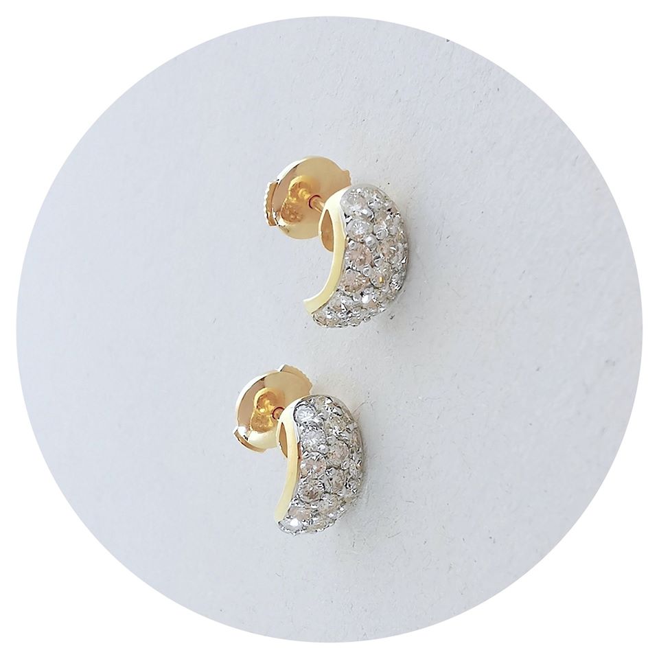 Boucles d'oreilles / clous / Diamants 0,95 ct / Or 18 K / Or 18 carats / 750