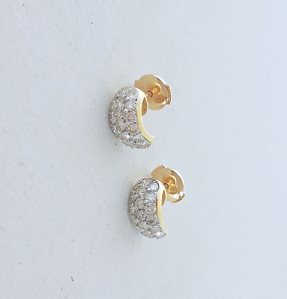 Boucles d'oreilles / clous / Diamants 0,95 ct / Or 18 K / Or 18 carats / 750