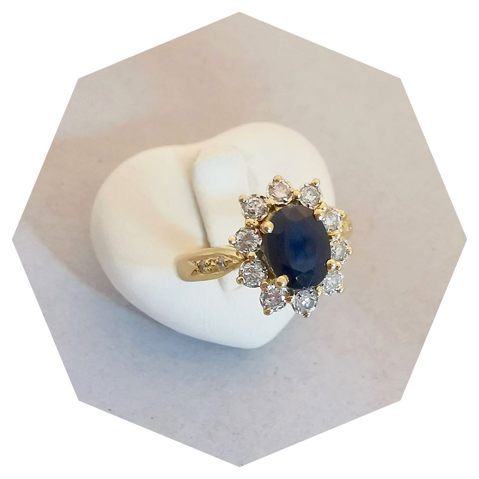 Bague Marguerite / Saphir / Diamants / Or 18K / 18 carats / 750