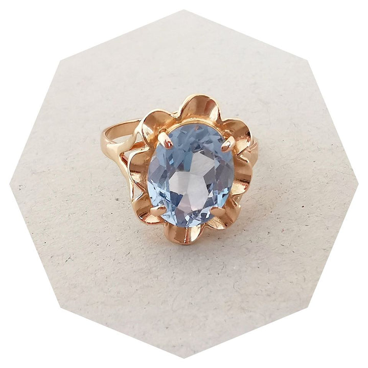 Bague / Topaze / Or Jaune 18 K / 750/1000 / Or 18 carats