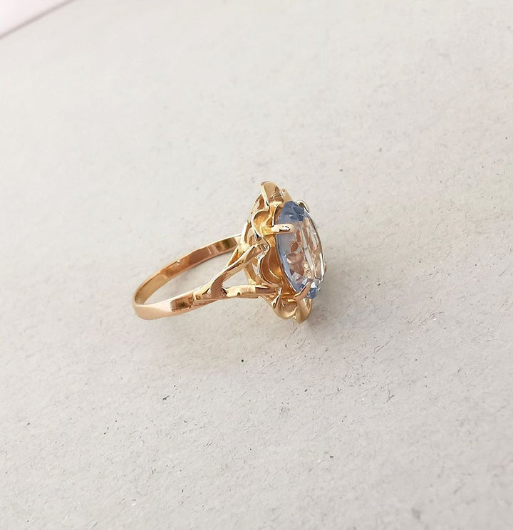 Bague / Topaze / Or Jaune 18 K / 750/1000 / Or 18 carats