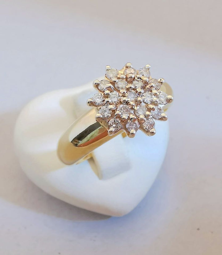 Bague / Diamants / Or Jaune 18 K / 750/1000 / Or 18 carats