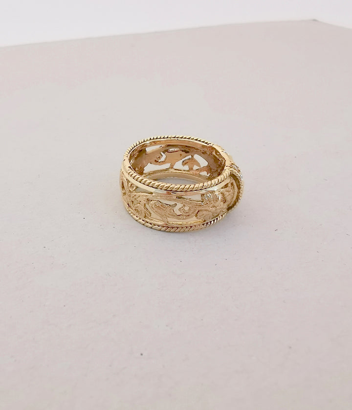 Bague ajourée / Diamants / Or Jaune 18 K gold / 750/1000 / Or 18 carats