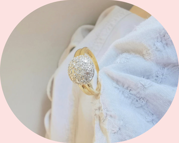 Bague boule / Diamants / Or 18 K gold / 750/1000 / Or 18 carats