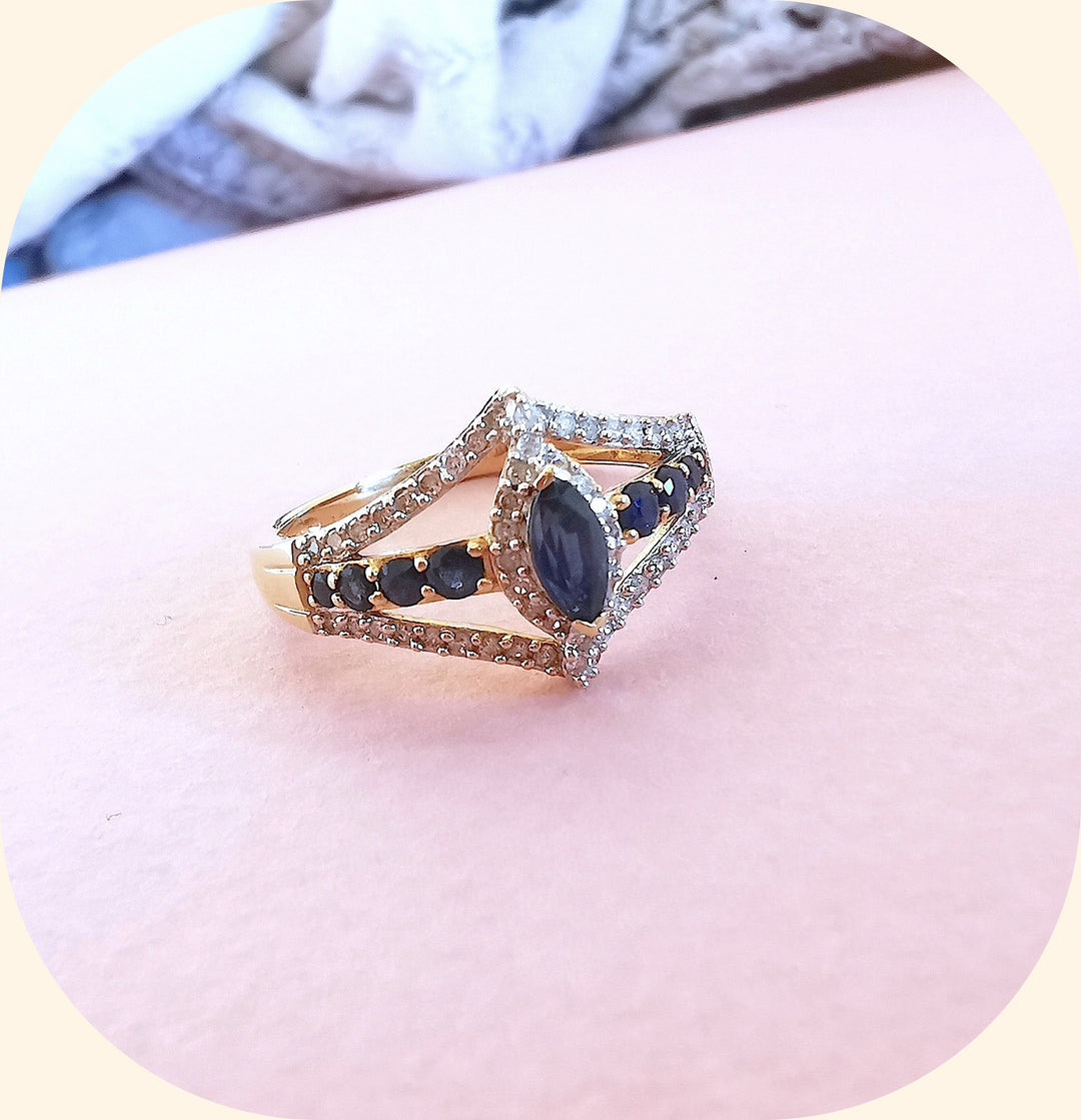 Bague / Saphirs / Diamants / Or 18 K gold / 18 carats / 750