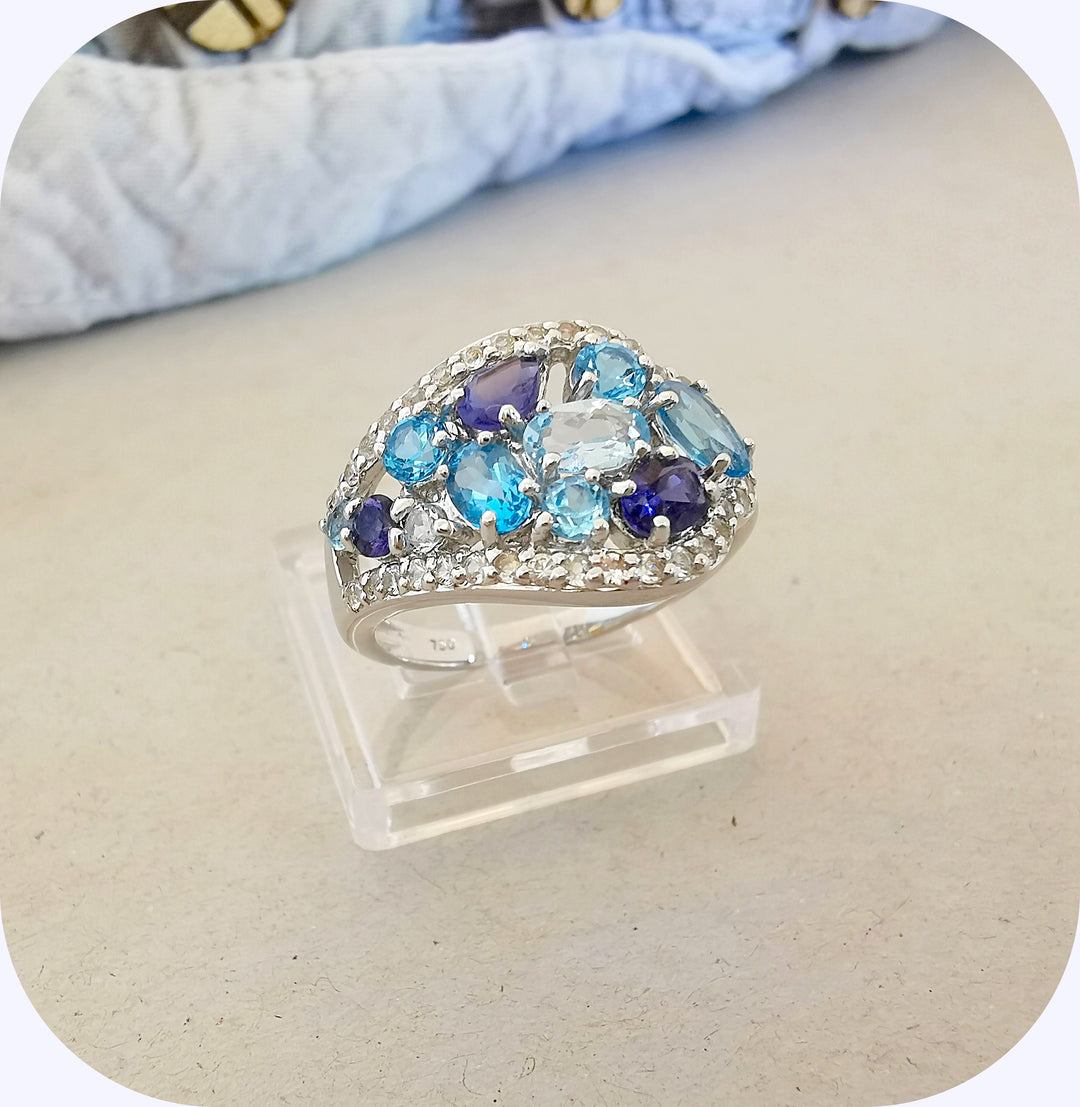 Bague Or Blanc 18 K / Améthystes / Topazes / Diamants / Or 18 carats / 750