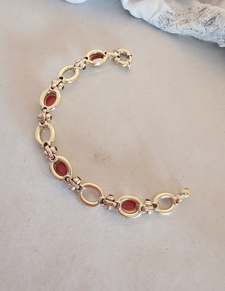 Bracelet / Gourmette / Corail / Saphirs / Or 18 K / 18 carats / (750°/°°)