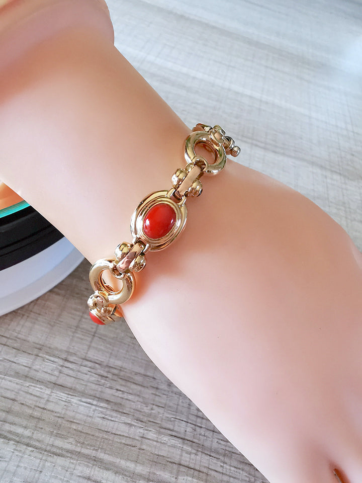 Bracelet / Gourmette / Corail / Saphirs / Or 18 K / 18 carats / (750°/°°)