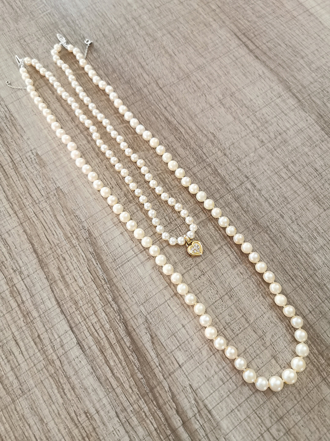 Collier Perles de Culture / Diamants / Fermoir * Chaînette * Pendentif (Or 18 K / 750°/°°)
