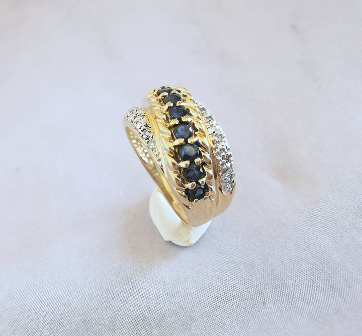 Bague  / Saphirs / Diamants / Or 2 tons 18 K / (750°/°°) / 18 carats