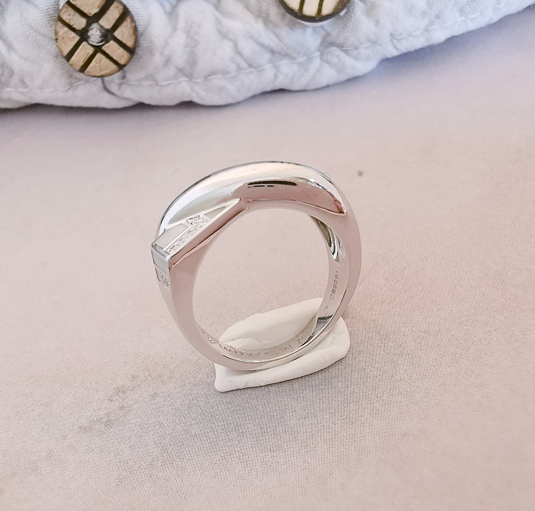 Bague Mauboussin " En Corps et Encore " avec nacre et Diamants / Or Blanc 18 K