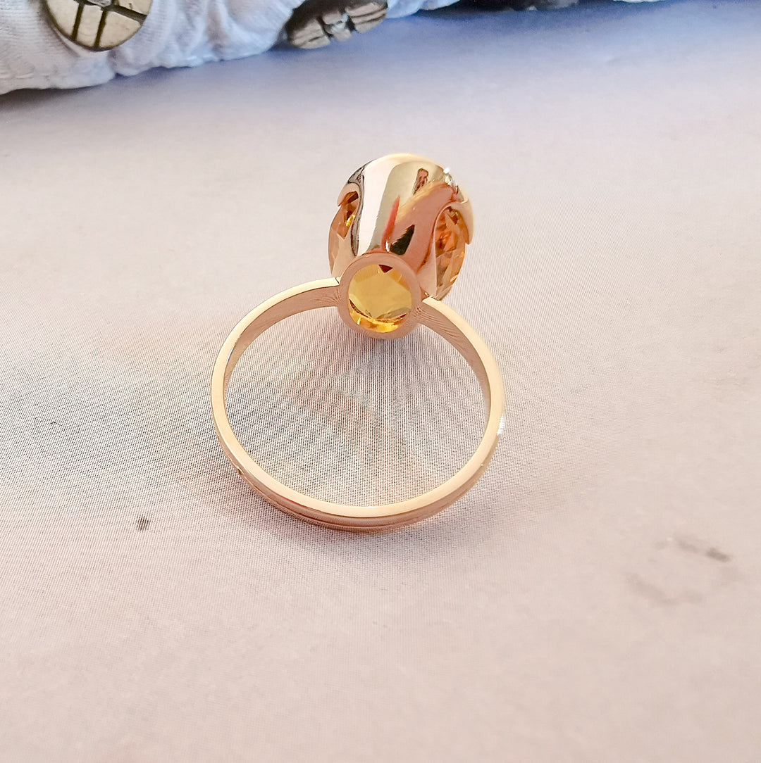 Bague Citrine / Or Jaune 18 K /  18 carats / (750°/°°)