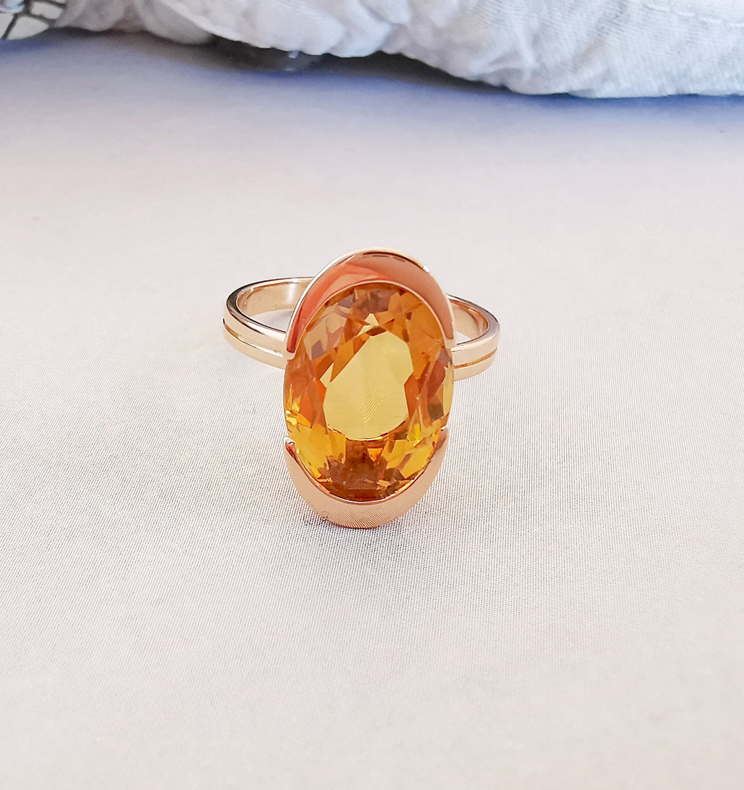 Bague Citrine / Or Jaune 18 K /  18 carats / (750°/°°)