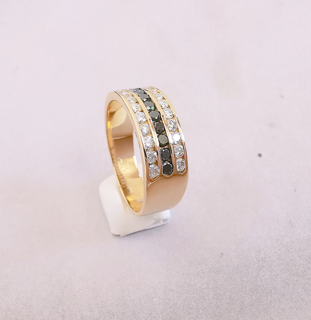 Bague Jonc / Saphirs / Diamants / Or 18 K / 18 carats / (750°/°°)